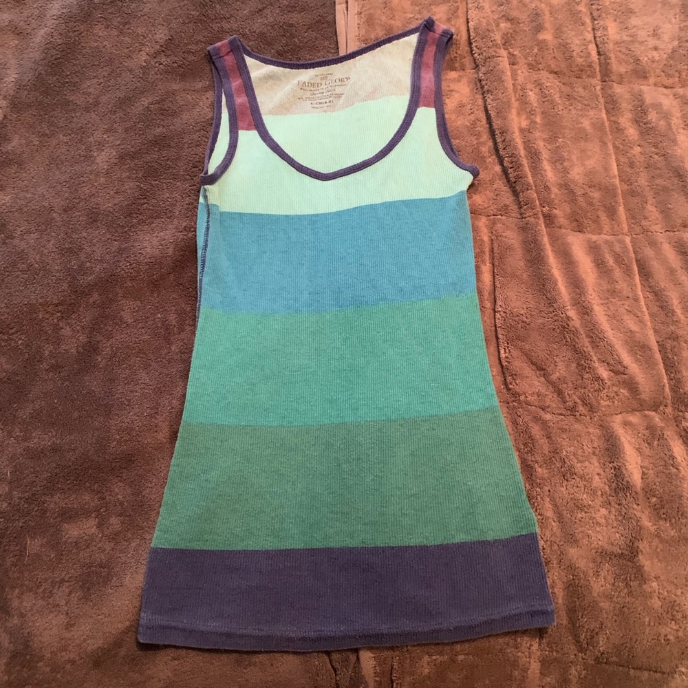 Tank top - Picture 2 of 3